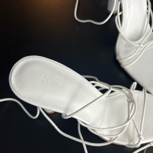 Song of Style Eden Strappy Heel (size 8.5) - Picture 7 of 8